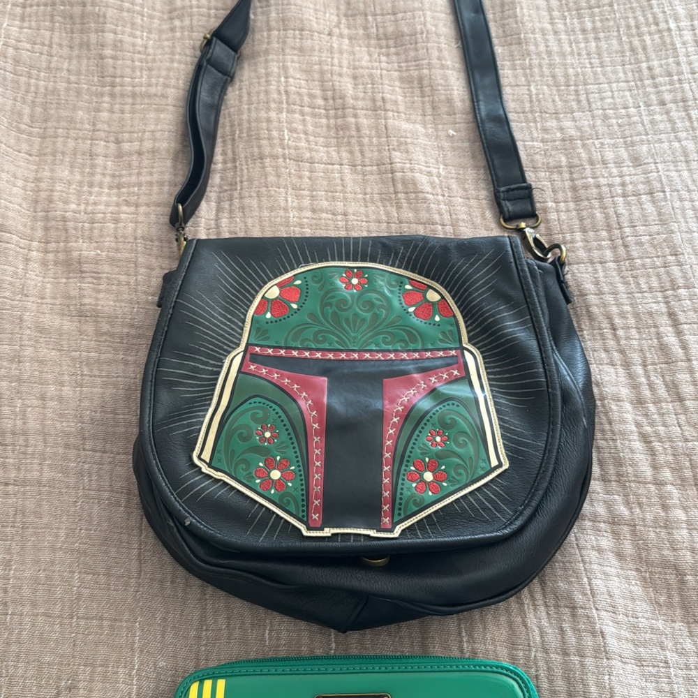 Loungefly Mandalorian Crossbody Bag in Black and Green